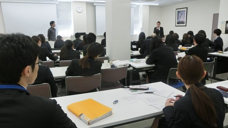 真のリーダーシップはファシリテーションにあり！？「会議が組織を変える」は本当か？